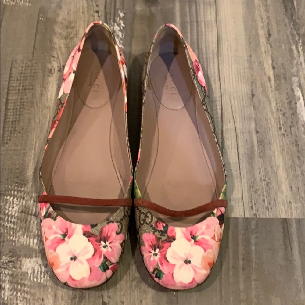 Gucci shoes